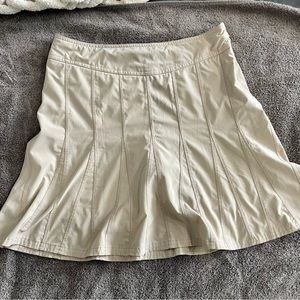 Light tan Athleta skort